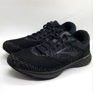 ⚫ Brooks Revel 3 Size 8 Men / 9.5 Women